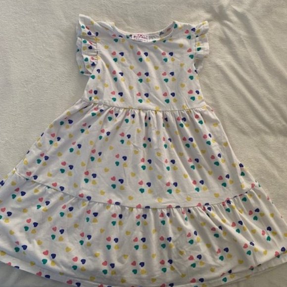 Dress bundle, Girls size 5 short sleeved dresses, bundle of 4 - Picture 8 of 13
